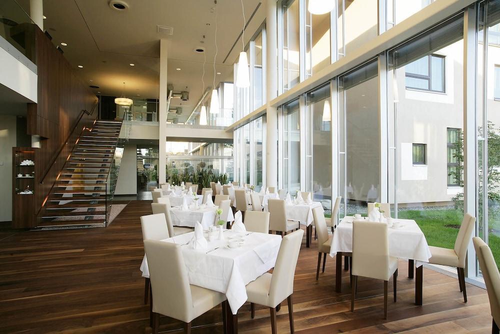 Hotel Die Zeit Sankt Veit an der Glan Exteriör bild